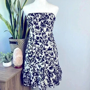 WHBM Size 0 Floral Strapless Black & White Dress Like New!